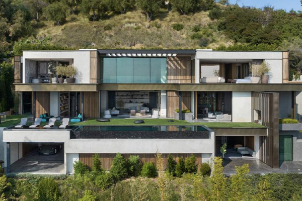 Internation Luxury Awards Winner - Nobel LA Presents Saint Ives by Nobel LA